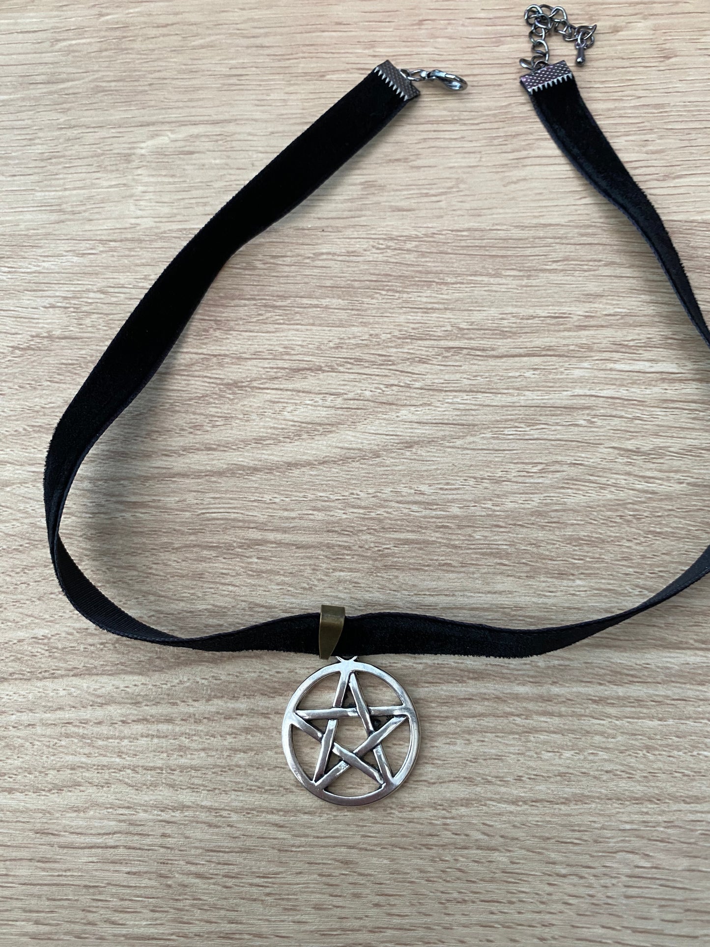 40cm Pentacle Choker